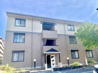 グリーンパレスB棟【3階】の外観