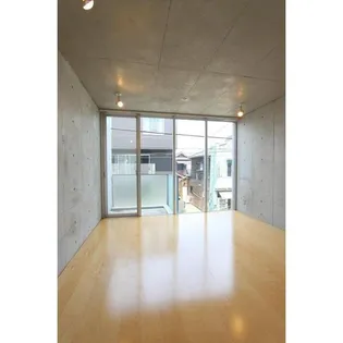 BPRレジデンス祐天寺【2階】の居間