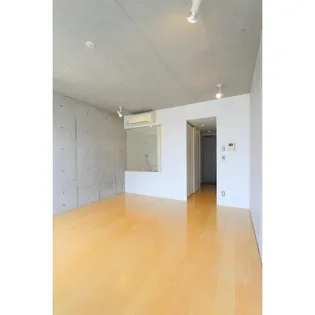 BPRレジデンス祐天寺【2階】の居間