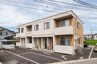 ブルーリサイア【1階】の外観