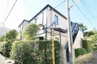 ハウスアウル【2階】の外観