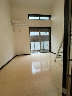 神奈川県横浜市金沢区柳町【アパート】の外観