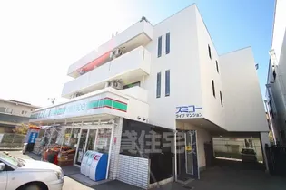 T-HOUSE【3階】の外観