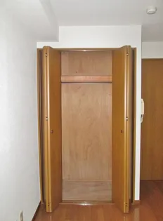 シャルレ早稲田【1階】の内装