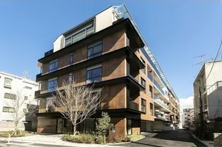 東京都豊島区巣鴨3【マンション】の外観