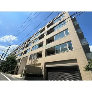 東京都新宿区若葉1【マンション】の外観