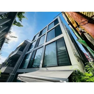 東京都江東区富岡1【マンション】の外観