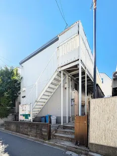 フラット大久保【1階】の外観