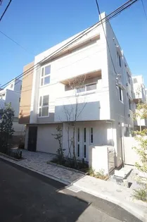 Partenza 柏中【2階】の外観