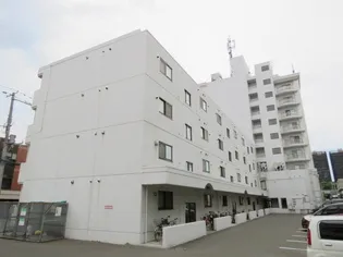 ピアレス麻生の画像