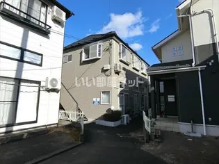 ホワイトキャッスル14番館【2階】の外観