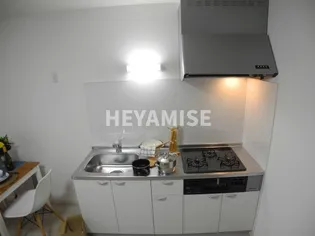 トロワジエム【1階】のキッチン