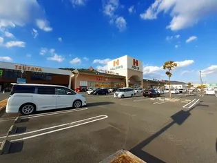 KI ロングフルコート【1階】の周辺