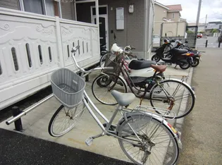 アリュール【1階】の地図