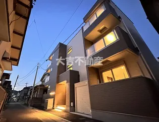 REGALEST 学南町【1階】の外観