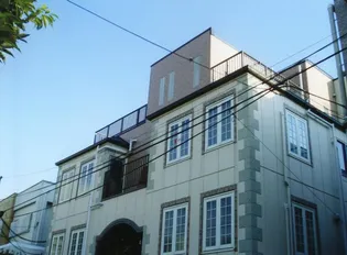 東京都中野区中野3【マンション】の外観