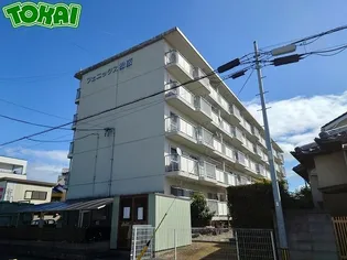 フェニックス松阪【3階】の外観