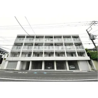 カスタリア尾山台【3階】の外観