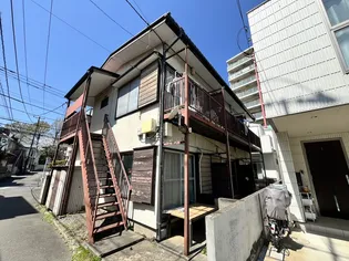 メゾン岡【1階】の外観