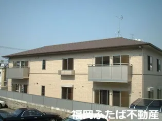 ティアラ麦野の画像