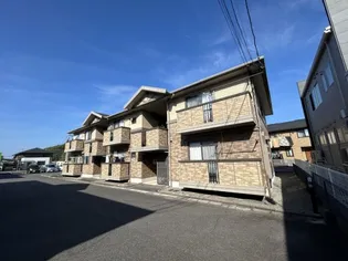 プラシード C棟【1階】の外観