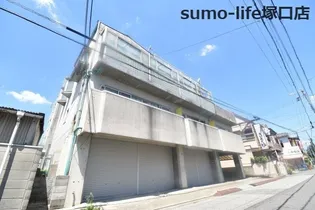 オアシス21の画像