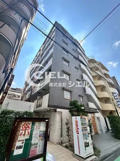 東京都新宿区西五軒町【マンション】の外観