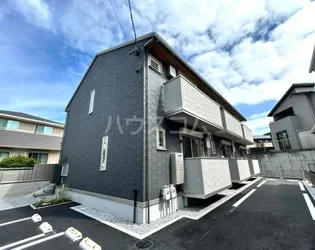 ポポラーレ【2階】の外観