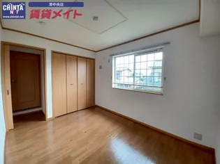 メゾン リヴィエール【2階】の内装