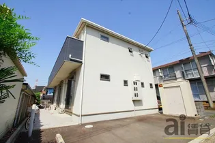 埼玉県狭山市大字東三ツ木【アパート】の外観