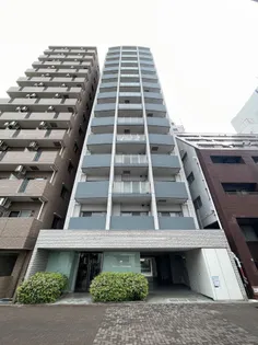 スカイコート池袋西壱番館【12階】の外観