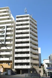 スカイコート早稲田壱番館【4階】の外観