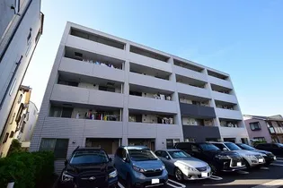 グランシャリオ【4階】の外観