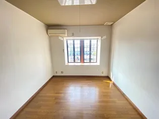 ハイツWing【2階】の居間