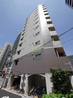 東京都新宿区四谷本塩町【マンション】の外観