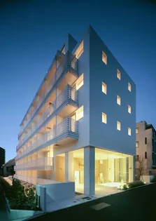 カスタリア市ヶ谷【6階】の外観