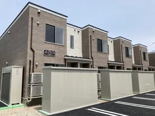 クローバーリーフB【1階】の外観