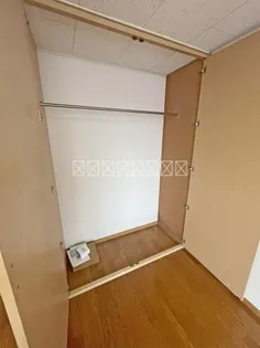 アイルTSU【2階】の内装