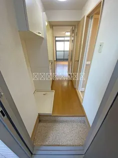 アイルTSU【2階】の玄関