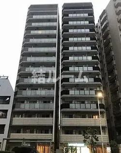 東京都新宿区新宿7【マンション】の外観