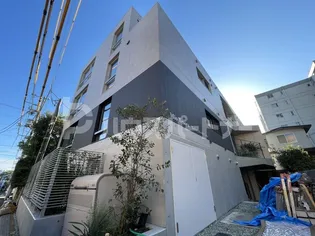 ミオテゾーロ哲学堂カーザ【4階】の外観