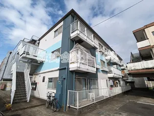 ニューカレードの画像