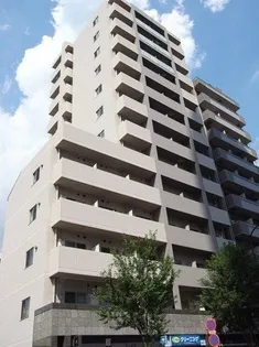 東京都新宿区北新宿1【マンション】の外観