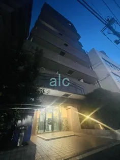 東京都新宿区中落合3【マンション】の外観