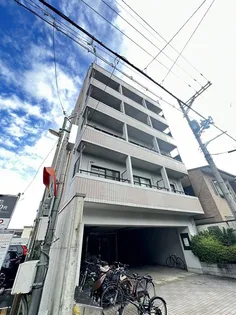 ベルシーズ【3階】の外観