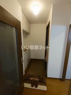 コスモス川棚 B棟【1階】の玄関