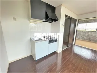 ZERO【1階】のキッチン