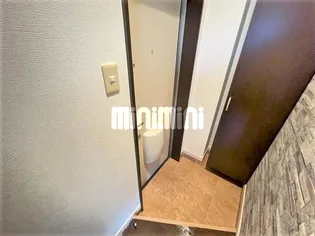 ZERO【1階】の玄関