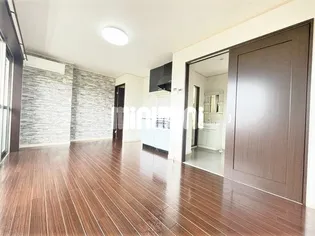 ZERO【1階】の居間