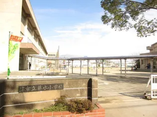 ZERO【1階】の周辺